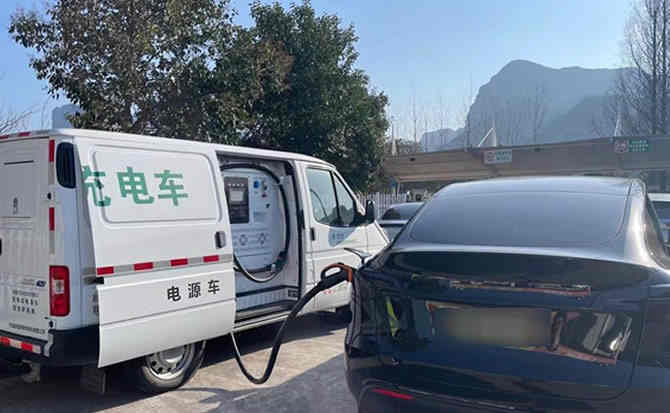 鄞州区汽车搭电
